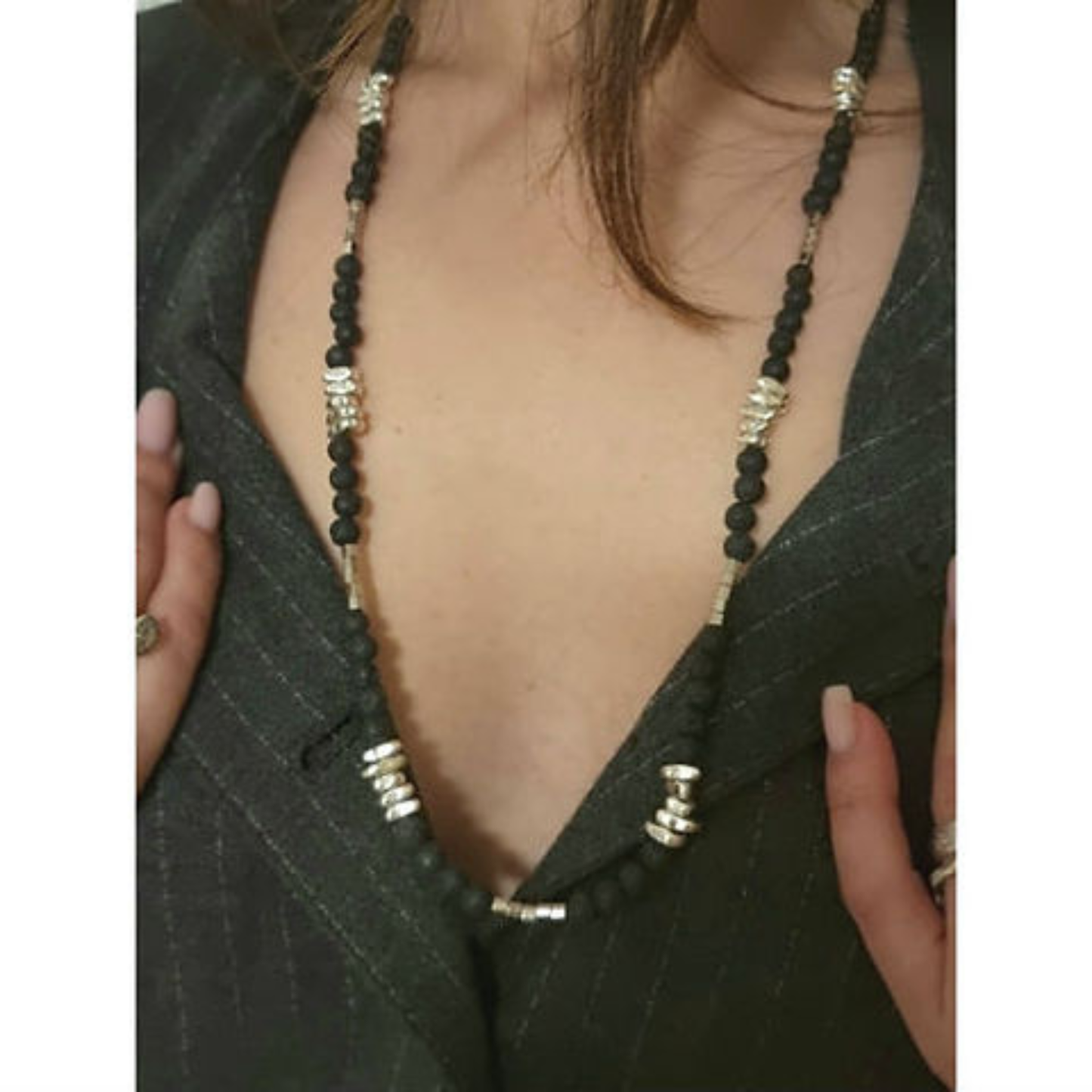 שרשרת שחורה עם כסף ארוכה עם