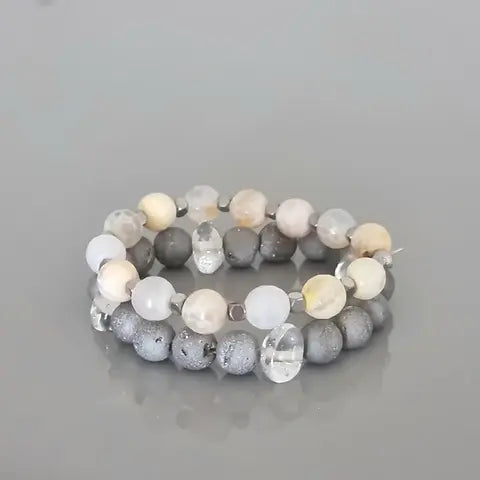 זוג צמידים בצבע טבעי , צמיד אפור , צמיד בז'